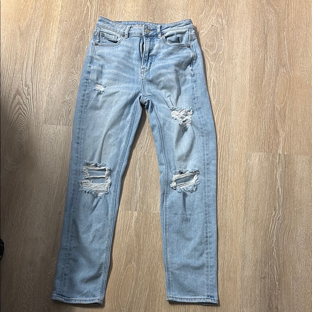 American Eagle Outfitters Light Blue Distressed Jeans